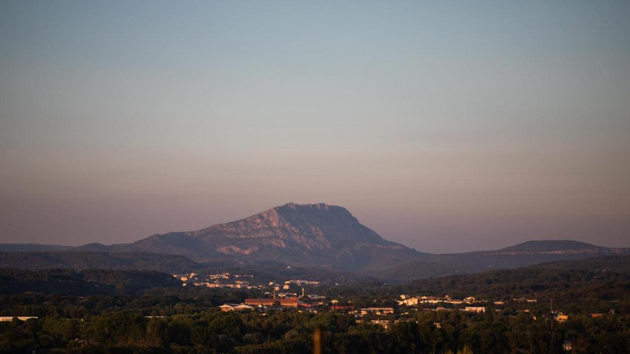 Thecamp Hotel & Lodges - Aix En Provence Aix-en-Provence Bagian luar foto